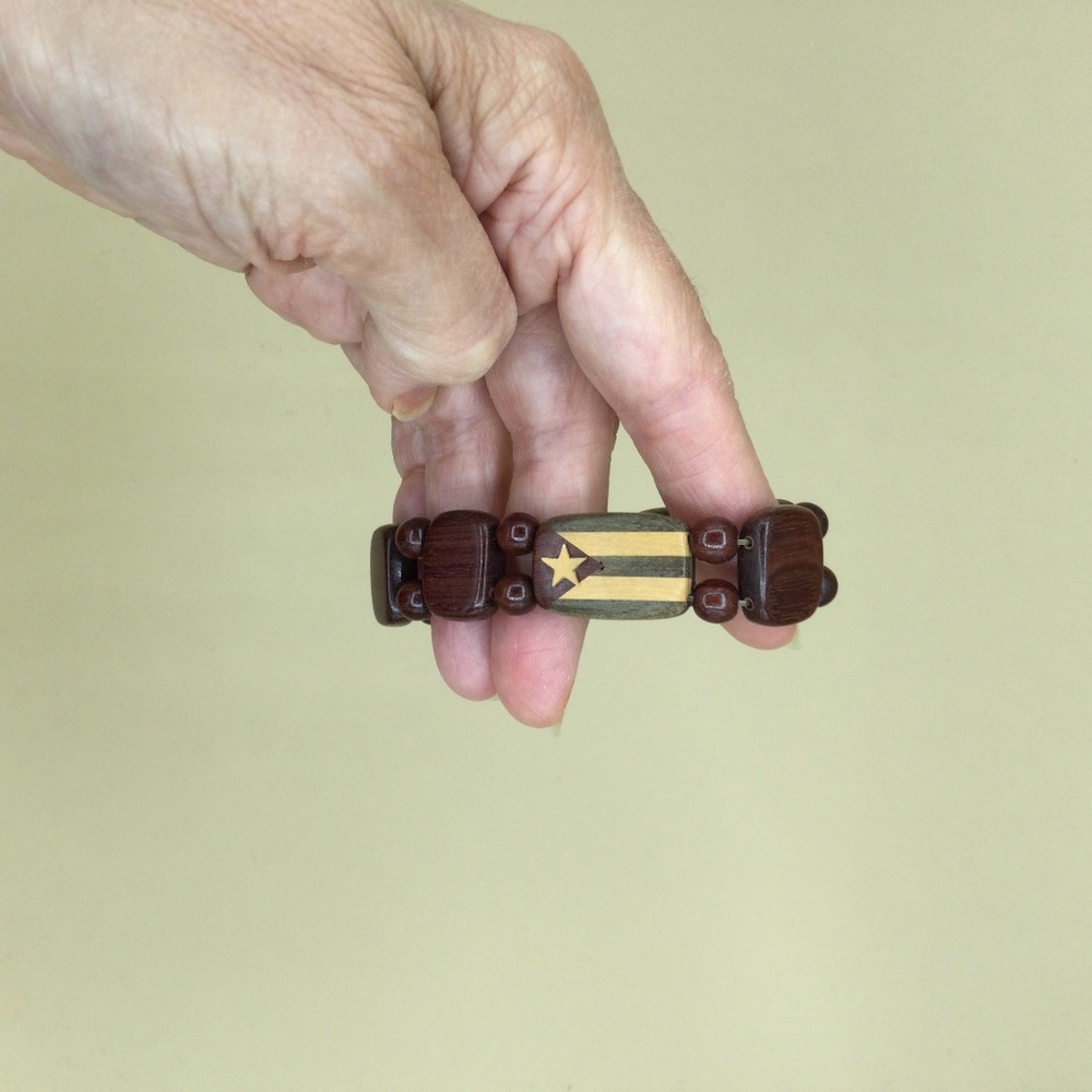Puerto Rican Flag wooden stretch bracelet